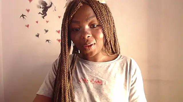 Snapshot of _Zooee chatting on 18, 7, 2026 Zooee online show from 18, 7, 2026
