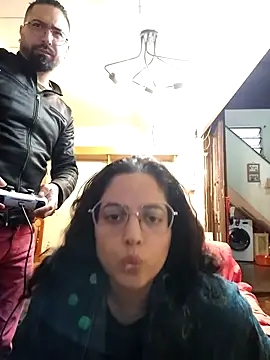 Snapshot of babyluna939 chatting on 27, 10, 2025 babyluna939 online show from 27, 10, 2025