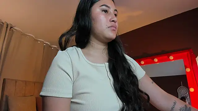 Little Ivy online show from 3, 3, 2026