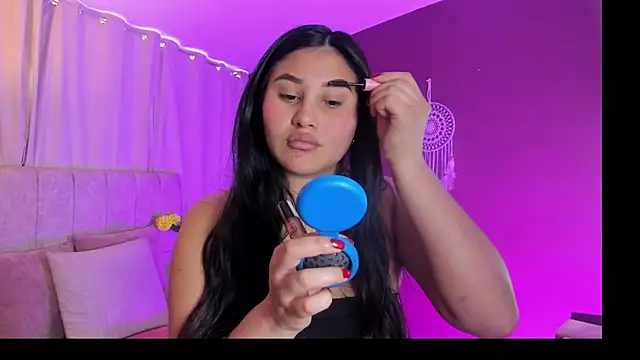 Little Ivy online show from 9, 1, 2026