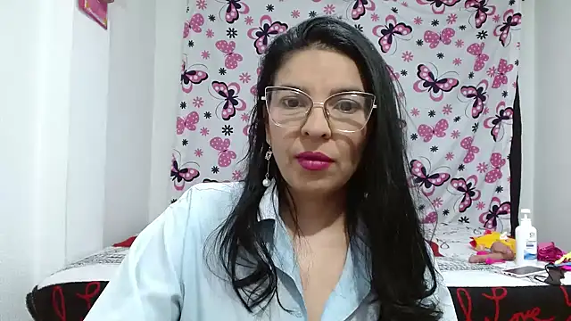 anybellucci43 online show from 11, 2, 2025