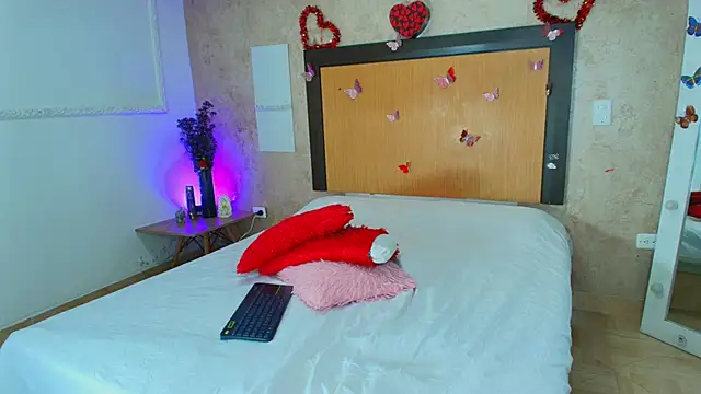 mialopez52 online show from 22, 5, 2026