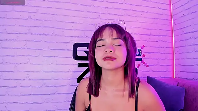 anastasia jhons online show from 25, 2, 2025