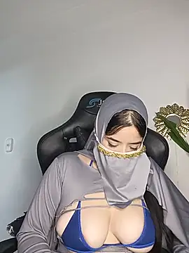 janna isa online show from 13, 7, 2026