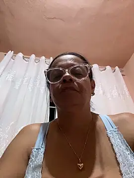 Snapshot of lomagata chatting on 9, 5, 2026 lomagata online show from 9, 5, 2026