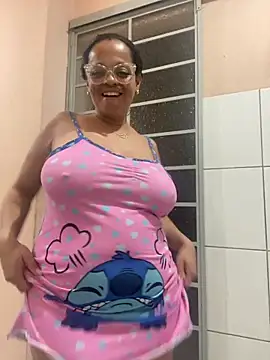 Snapshot of lomagata chatting on 19, 5, 2026 lomagata online show from 19, 5, 2026