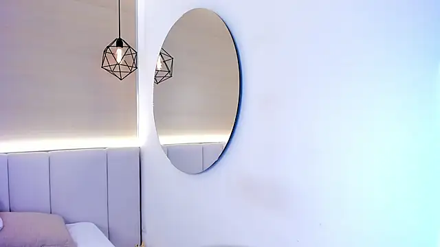 valerysantos  online show from 31, 3, 2026