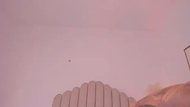 Snapshot of valerysantos_ chatting on 3, 7, 2026 valerysantos online show from 3, 7, 2026