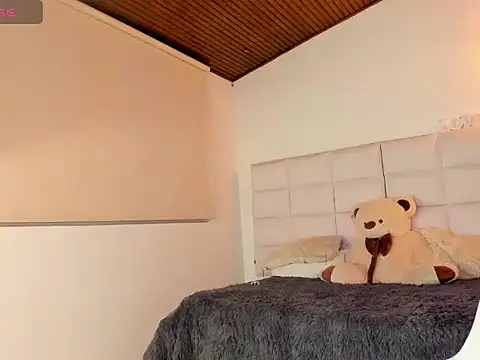 Nicolle ds online show from 29, 12, 2024