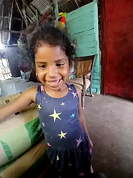 Nicolle ds online show from 20, 1, 2025