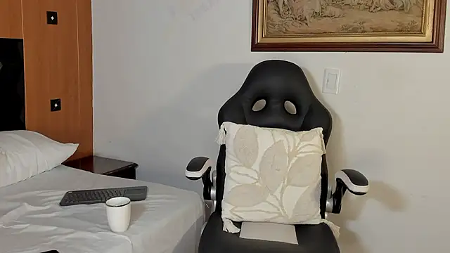 Wendy Marchall online show from 23, 3, 2026