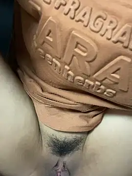 Snapshot of Boi_Boi2x chatting on 24, 2, 2025 Boi Boi2x online show from 24, 2, 2025