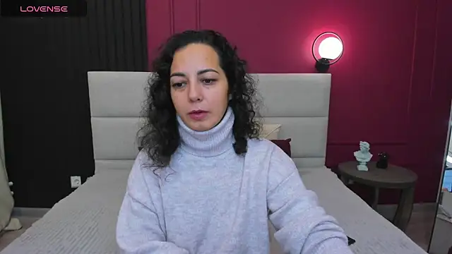 Linda Insatiable online show from 29, 9, 2025