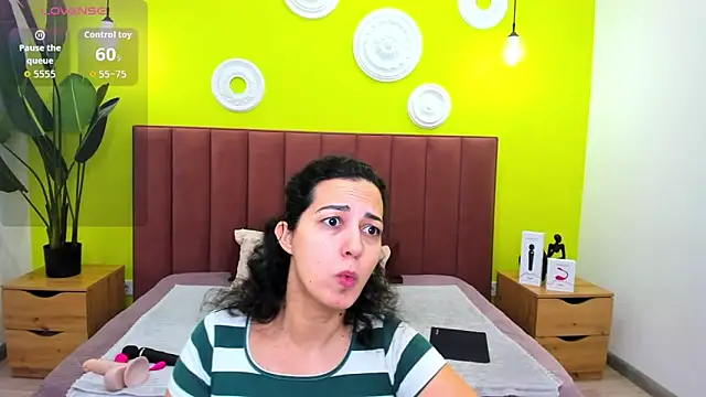 Linda Insatiable online show from 16, 3, 2026