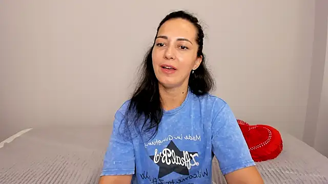 Linda Insatiable online show from 15, 6, 2026