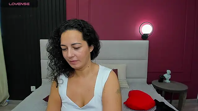 Linda Insatiable online show from 18, 9, 2025