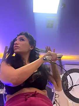 Denise Taylor online show from 23, 10, 2025