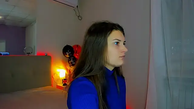 Laura Leee online show from 1, 11, 2025