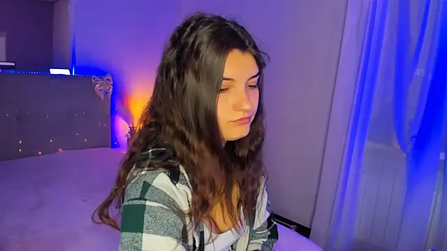 Laura Leee online show from 1, 6, 2026
