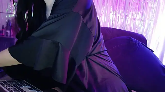 Midnightrose11 online show from 6, 3, 2026