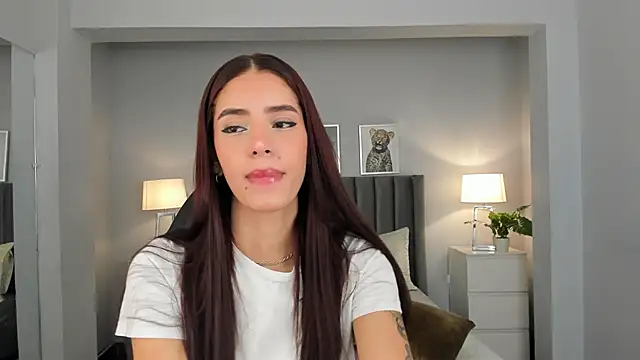 Snapshot of Madie__collins chatting on 19, 2, 2025 Madie collins online show from 19, 2, 2025