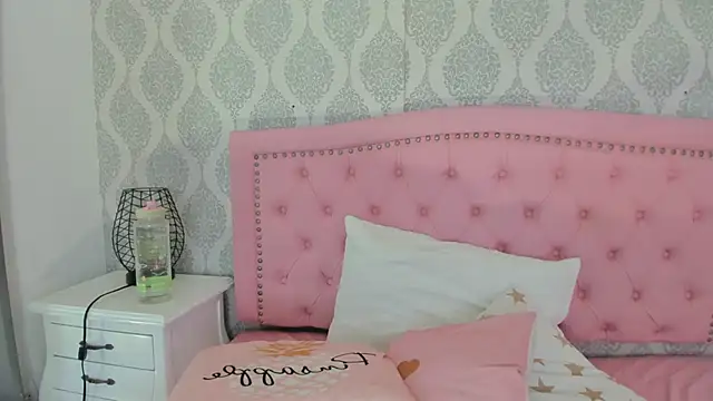 martina rivera  online show from 30, 11, 2025