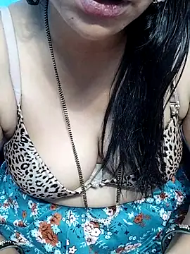 Urmila bhabhii online show from 6, 10, 2025