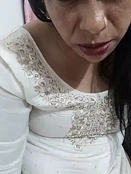 Urmila bhabhii online show from 18, 2, 2026