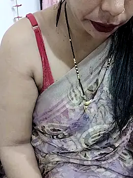 Urmila bhabhii online show from 5, 12, 2025