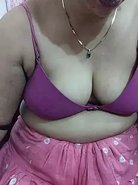 Snapshot of Urmila_bhabhii chatting on 4, 5, 2026 Urmila bhabhii online show from 4, 5, 2026