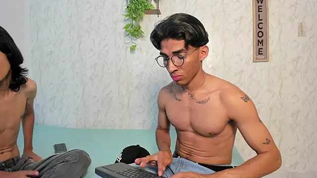 jony honey online show from 5, 4, 2026