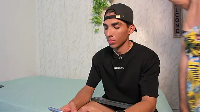 jony honey online show from 4, 3, 2026