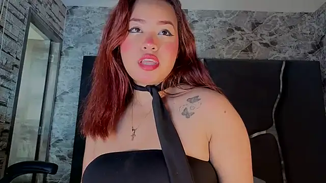 Snapshot of Estrella05_ chatting on 20, 11, 2025 Estrella05 online show from 20, 11, 2025