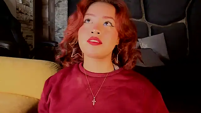 Snapshot of Estrella05_ chatting on 30, 10, 2025 Estrella05 online show from 30, 10, 2025