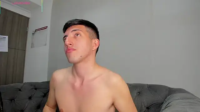 Un Slutty online show from 21, 9, 2025