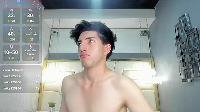 Un Slutty online show from 26, 2, 2025