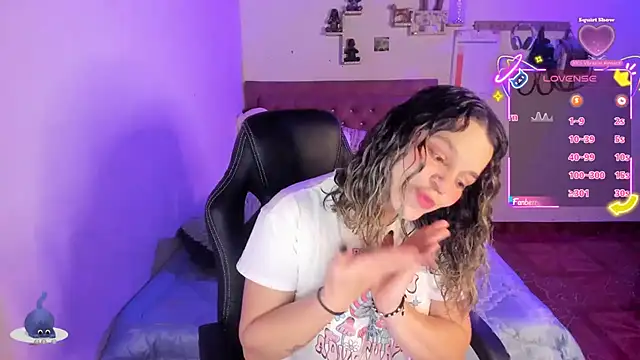 Sabrina Hall  online show from 21, 10, 2025