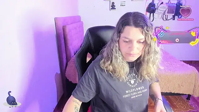 Sabrina Hall  online show from 29, 11, 2025