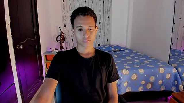 Snapshot of alessandro_wizard chatting on 9, 3, 2025 alessandro wizard online show from 9, 3, 2025
