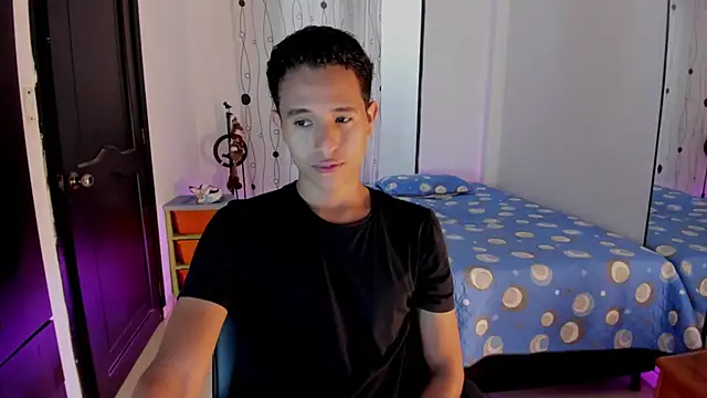 Snapshot of alessandro_wizard chatting on 9, 3, 2025 alessandro wizard online show from 9, 3, 2025