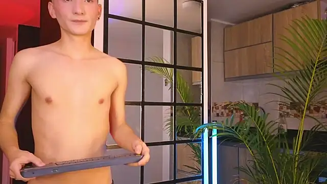 MaxHeat  online show from 13, 9, 2025