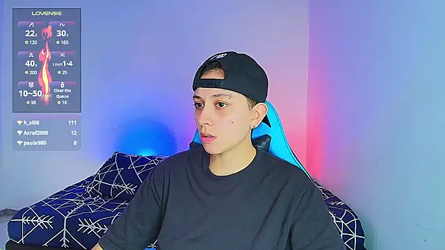 Snapshot of aron_wi chatting on 29, 1, 2025 aron wi online show from 29, 1, 2025