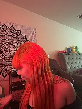 butterflybootyy online show from 9, 10, 2025