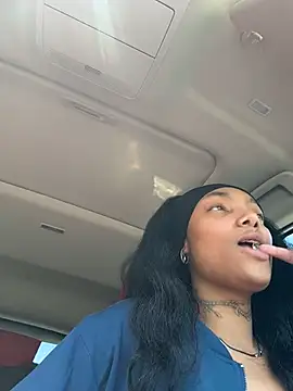 butterflybootyy online show from 13, 3, 2026