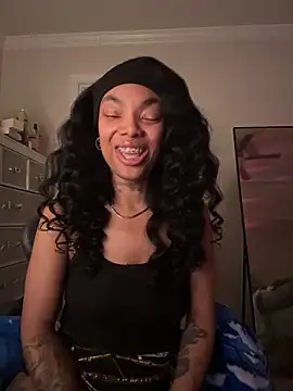 butterflybootyy online show from 2, 4, 2026