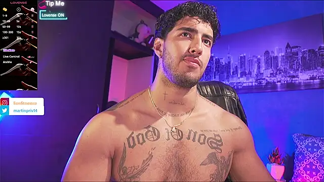 JACOB MARTINS online show from 10, 11, 2025