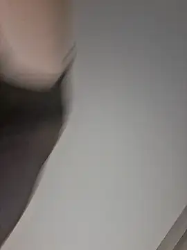 Exiaakatsuki online show from 3, 11, 2025