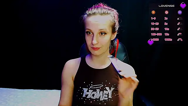 Snapshot of AgathaNoxe chatting on 5, 12, 2024 AgathaNoxe online show from 5, 12, 2024