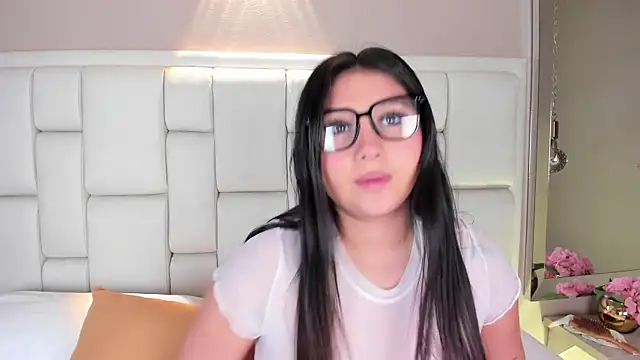 AvyMilton online show from 10, 1, 2026