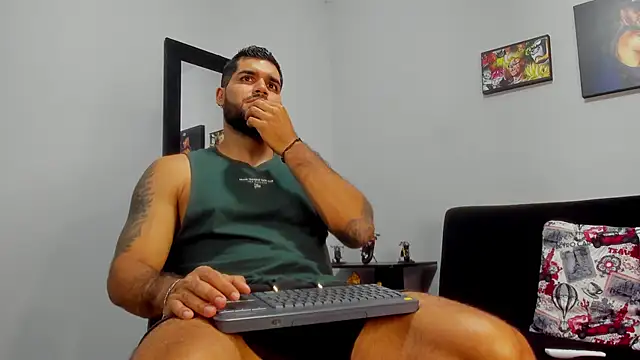 SamirHazard97 online show from 31, 1, 2025